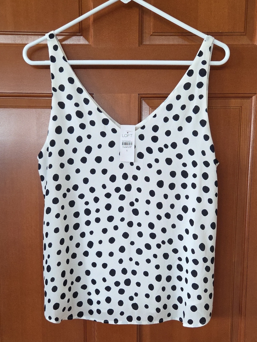 LOFT Black and White Polka Dot V-Neck Tank PP 18" L24"